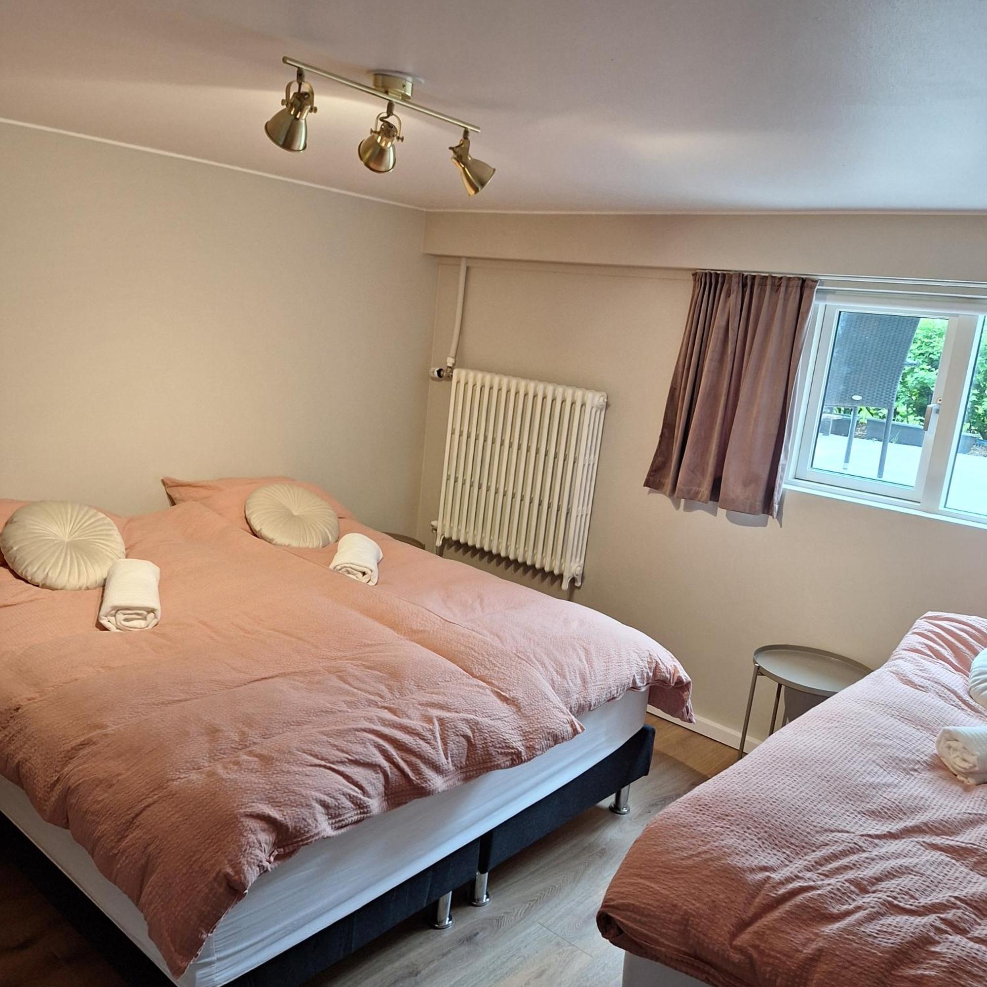 Singasteinn Guesthouse Селфосс Экстерьер фото